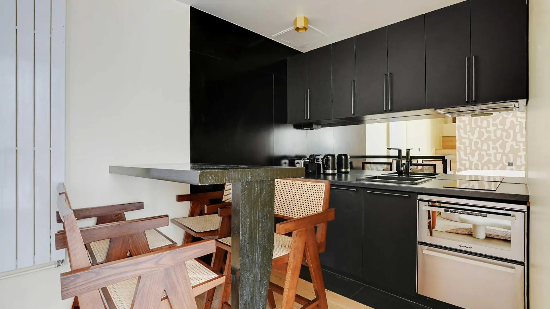 Cmg Residence Palais De L\'Elysee Saint-Honore contacts